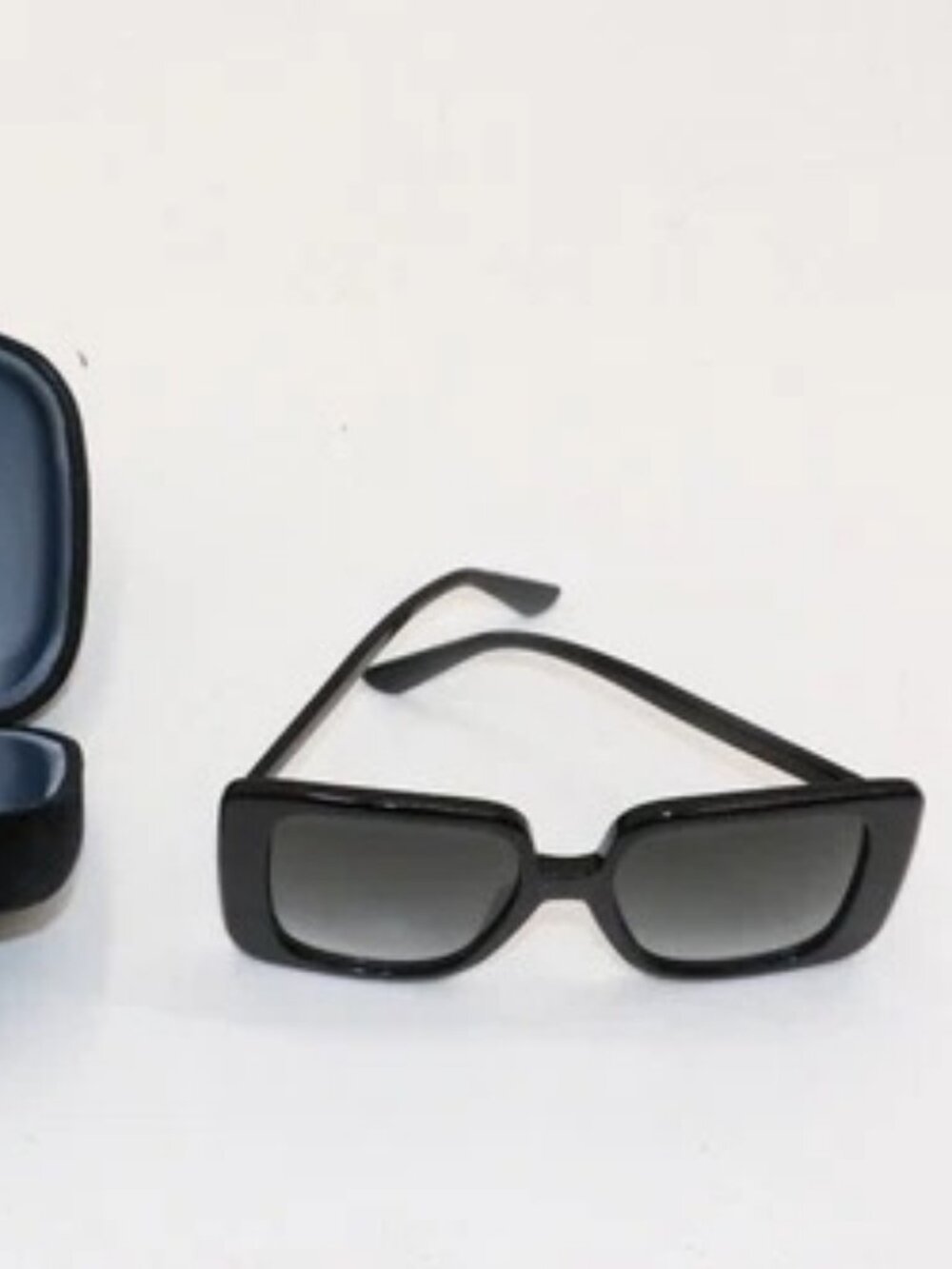 Gucci GG1314S 001 Gradient Sunglasses 55-19-140 - Shiny Black
